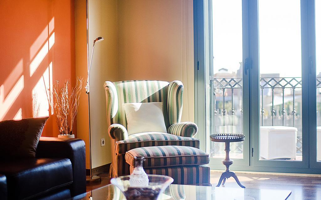 You Stylish The Most Luxury Apartment Barcelona Exterior foto