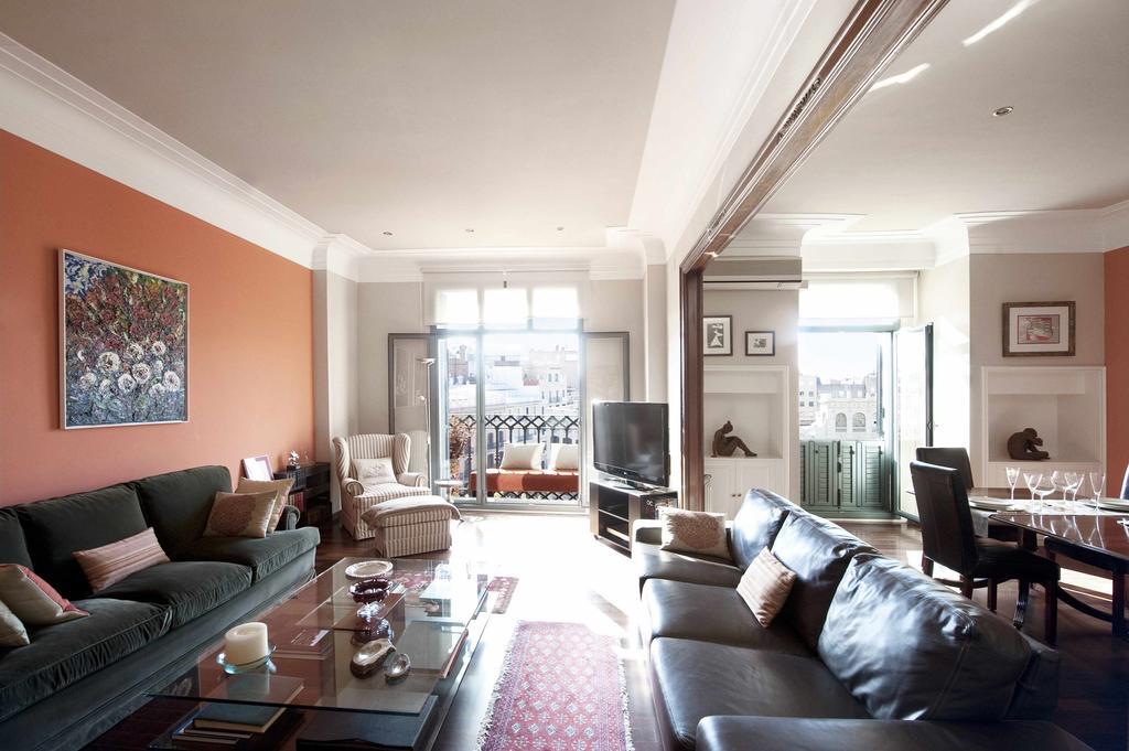 You Stylish The Most Luxury Apartment Barcelona Exterior foto